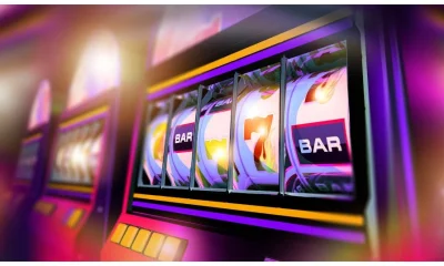 how to tell if a slot machine is ready to pay